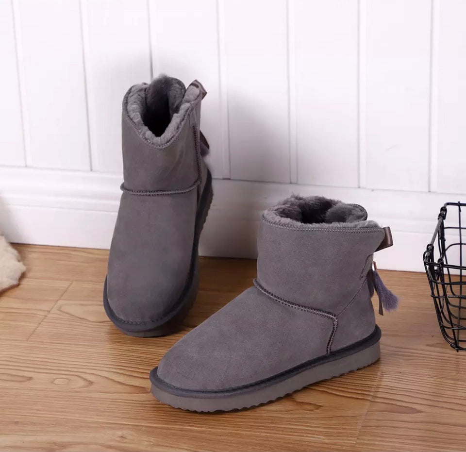 Womens “Tassle Boot”